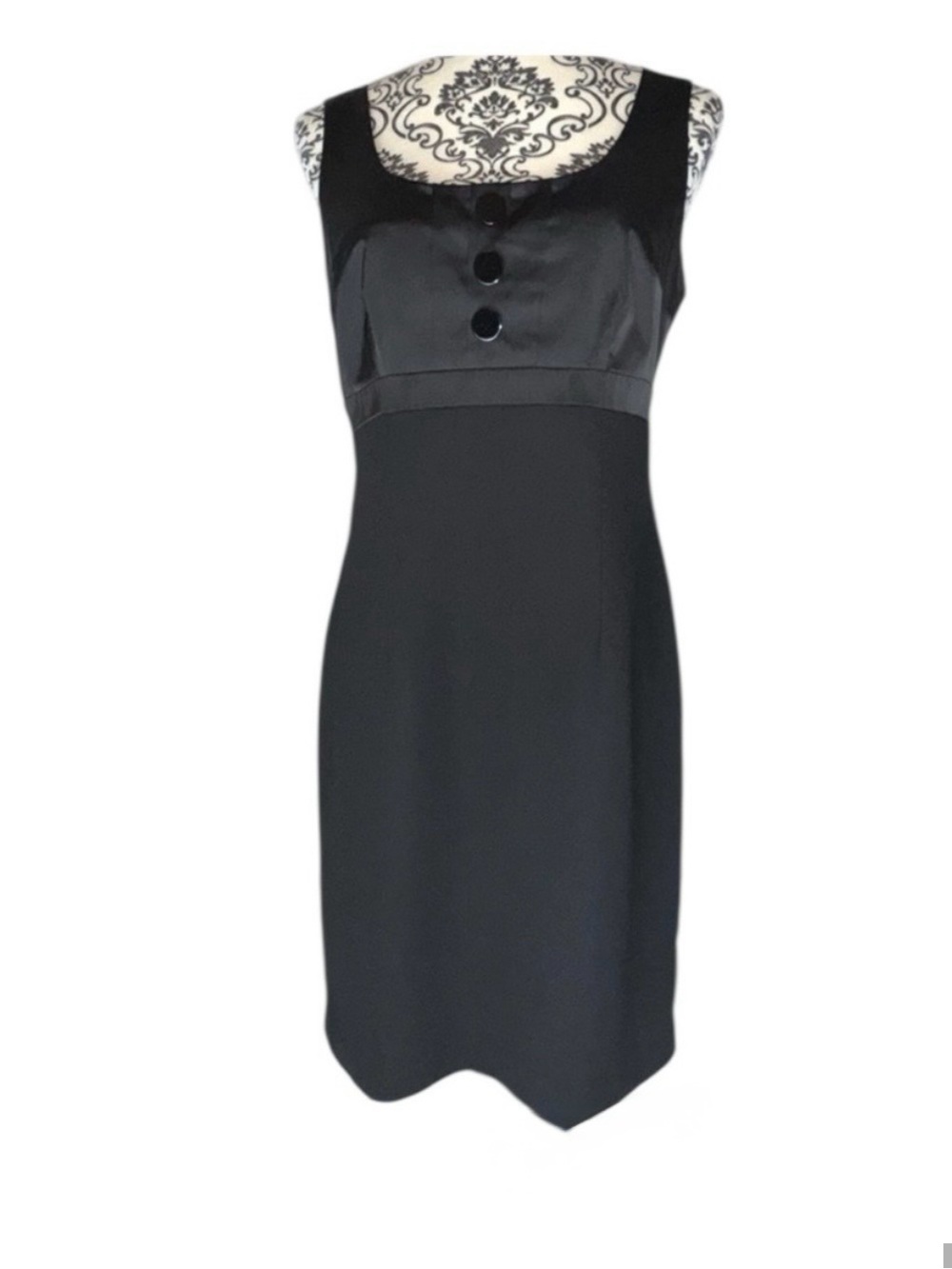 H&M Black Sleeveless Empire Waist Sleeveless Sheath Dress w Button Decorations
